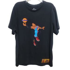 Nike Dri Fit Mens Tune Squad Tee Size XL